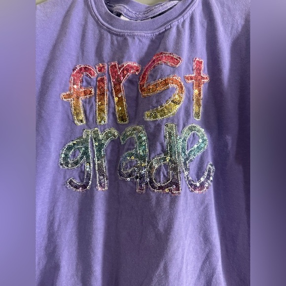 Comfort Colors First Grade Sequin Rainbow Tee Purple Youth M - Picture 2 of 5